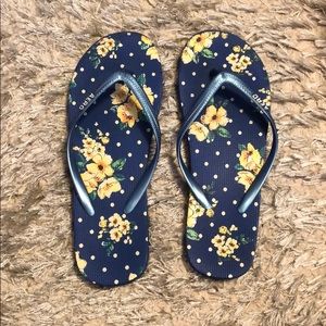 AERO flip flops